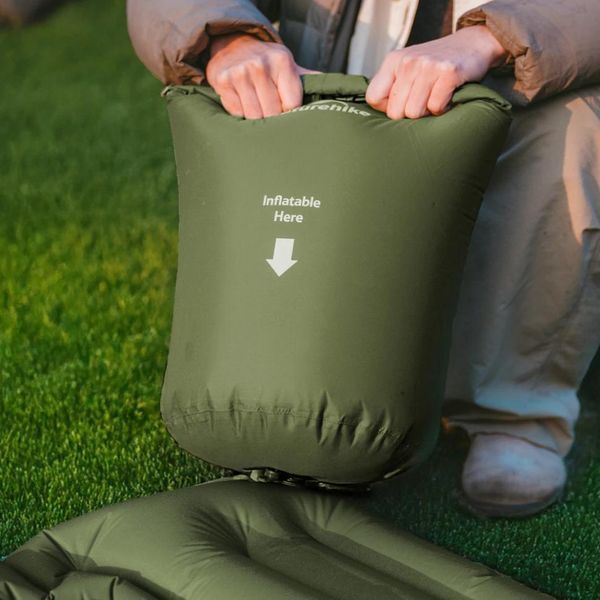 Матрац надувний одинарний Naturehike CNK2550WS019, 65 мм, із мішком для надування, зелений 000050596 фото
